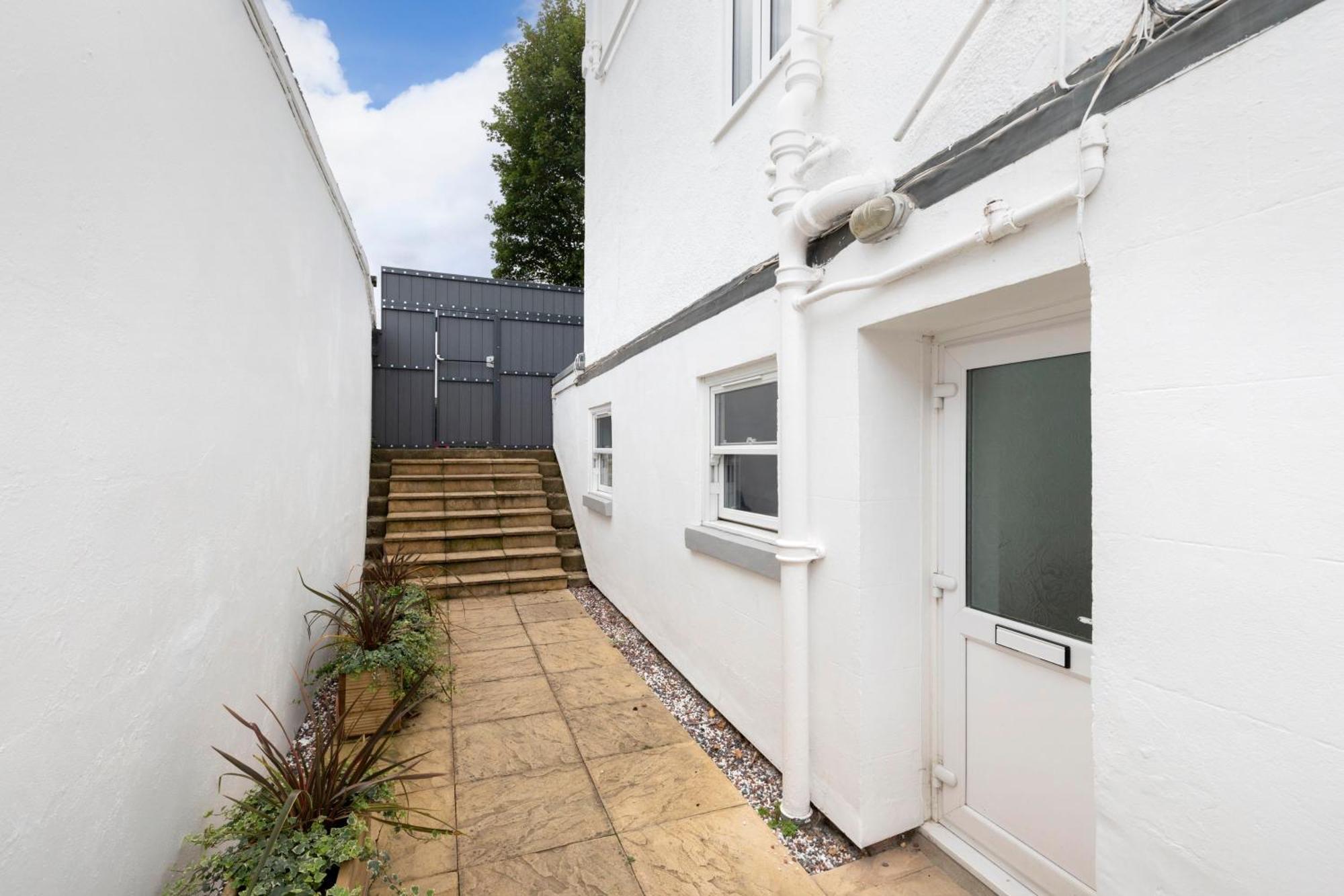 Prestbury Road Lägenhet Cheltenham Exteriör bild